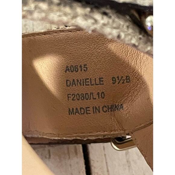 Coach Danielle Python Print Sandals Women's Shoe‎ Size 9.5B - Picture 5 of 5